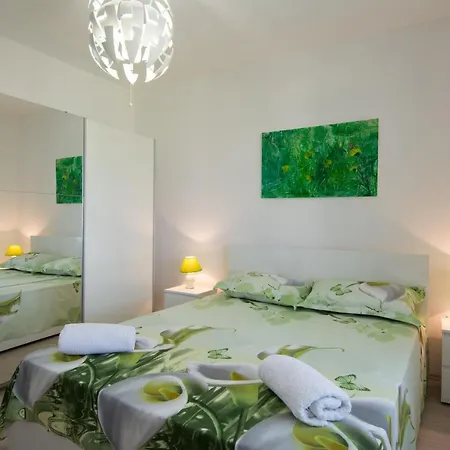 Appartement Lux S Pogledom Na *