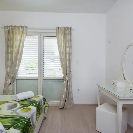 Lux S Pogledom Na Apartament